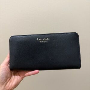 Kate Spade Zip Wallet With Pink Interior
